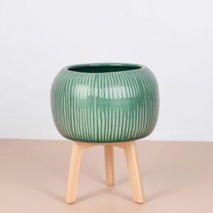 Zielona doniczka na nóżkach